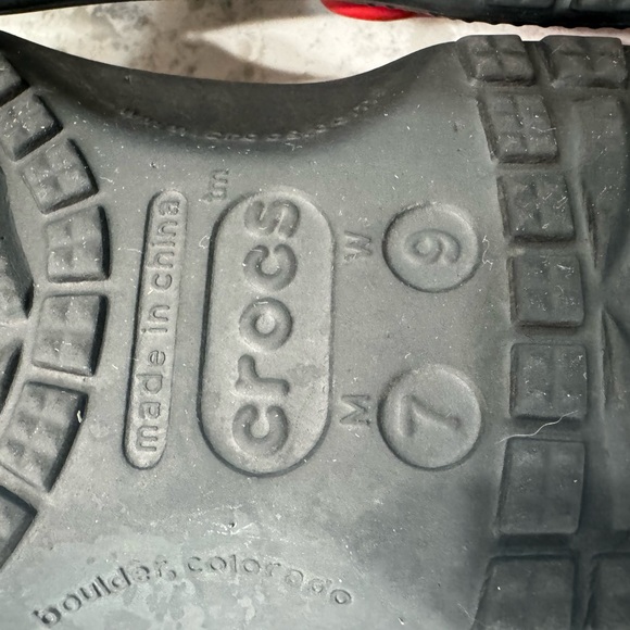 Crocs Classic Jon Burgerman all over print w/9 m/7 - Picture 3 of 8